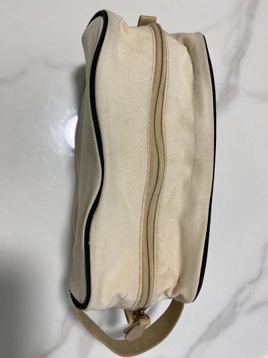 Burberry Travel Pouch or Markup Bag - Picture 7 of 7